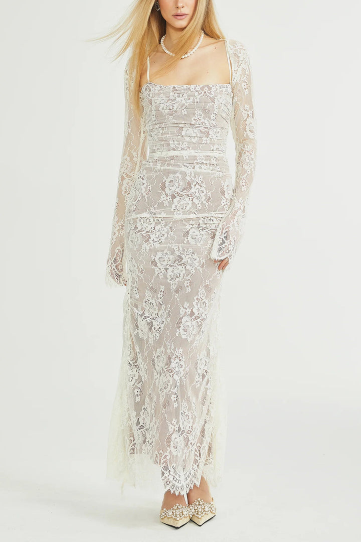 VALÉRIE LACE MAXI DRESS