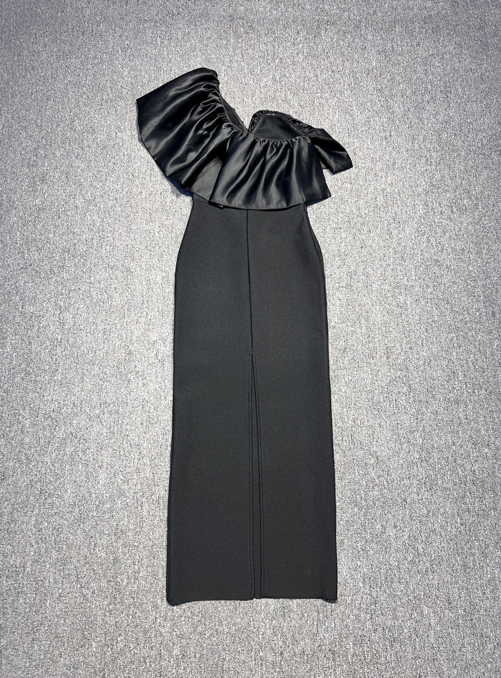 Simple Slanted Shoulder Irregular Fungus Edge Dress