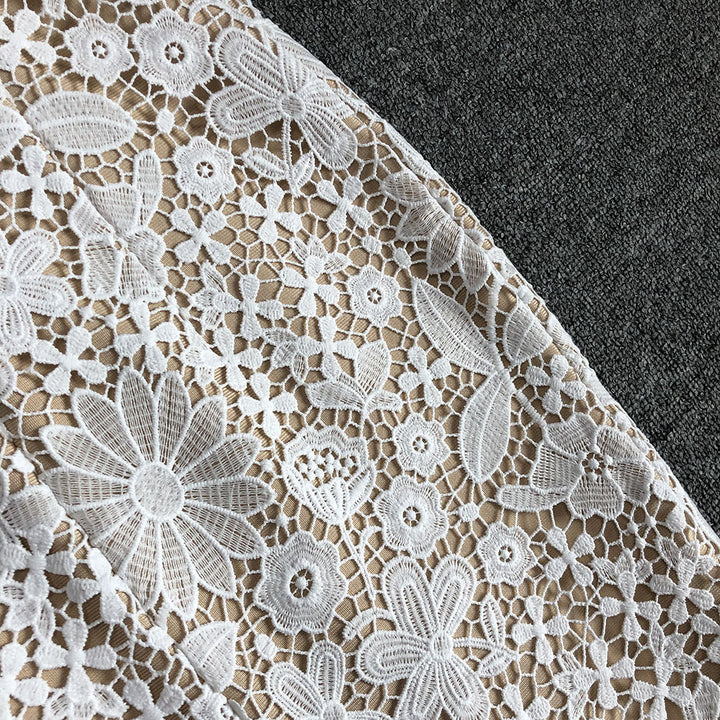 Elegant Tube Top White Lace Midi Dress