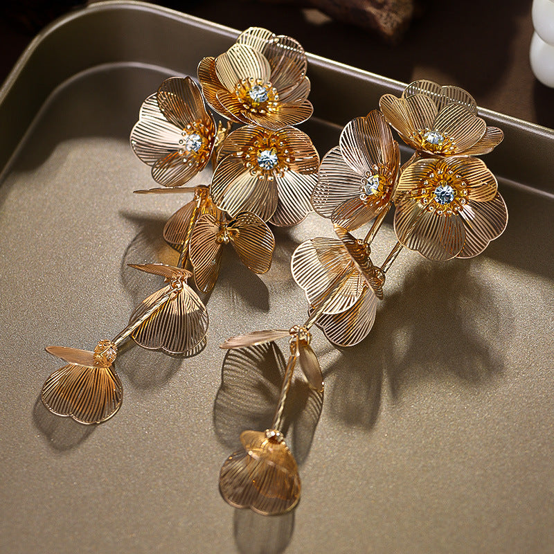 Diamond Flower Fringed Earrings