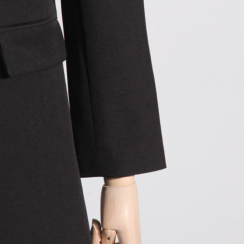 Pleated V-neck Long-sleeved Coat